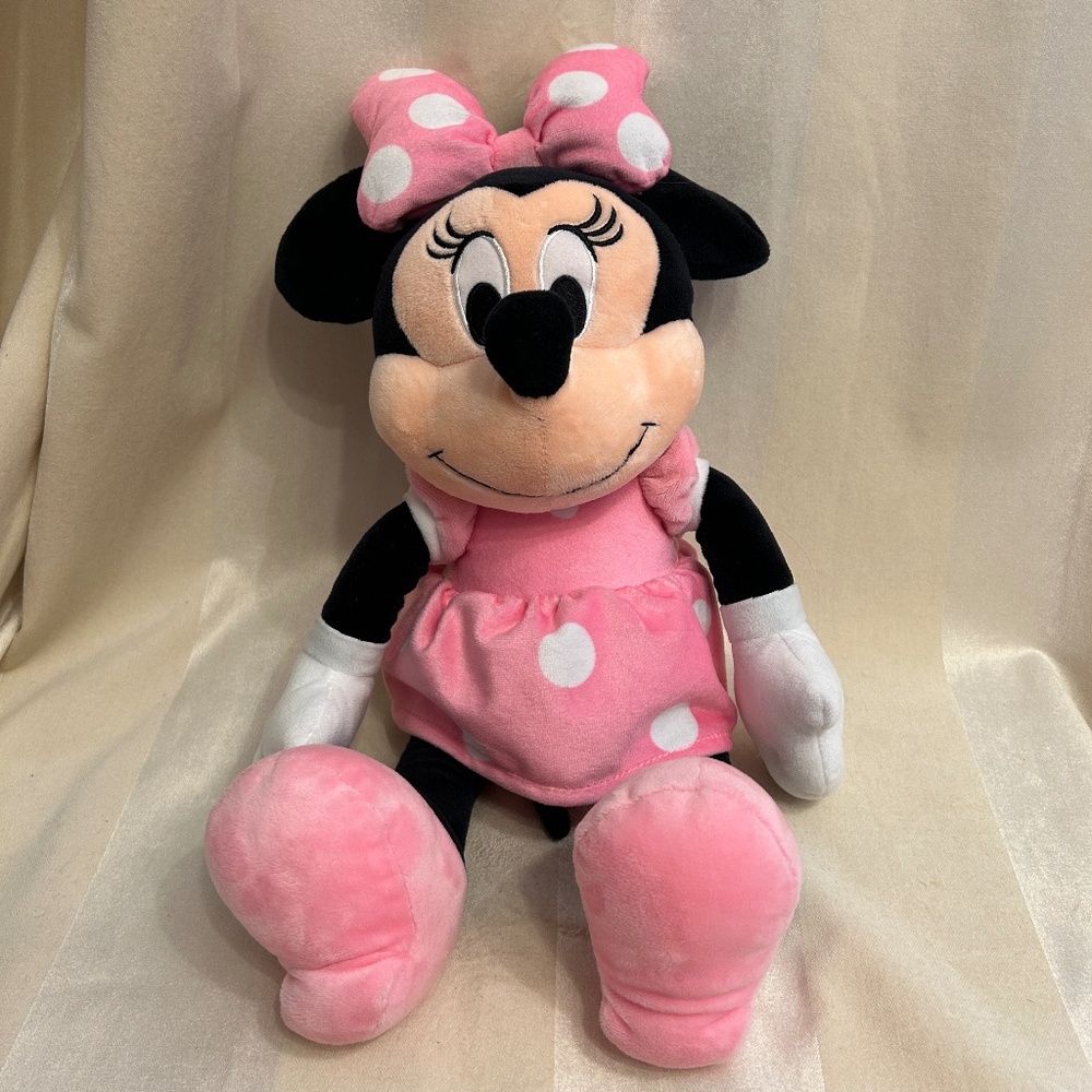 Disney 18 Inch Plush Minnie Mouse Stuffed Toy Disney Licensed